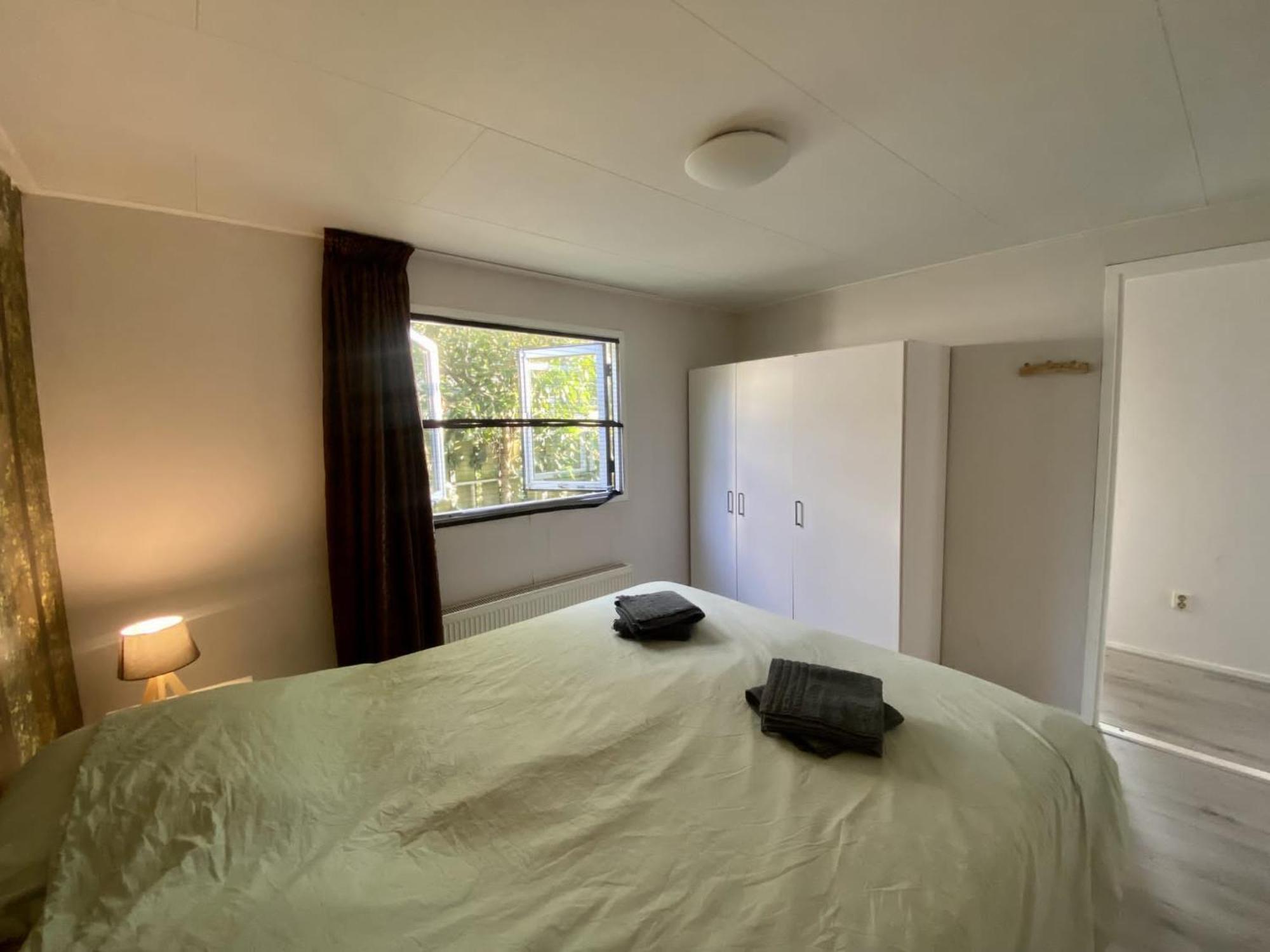 Veluwe Vakanties Chalets With Private Barrel Sauna - With Pool Bar And Restaurant Facilities In The Veluwe National Park Пюттен Экстерьер фото