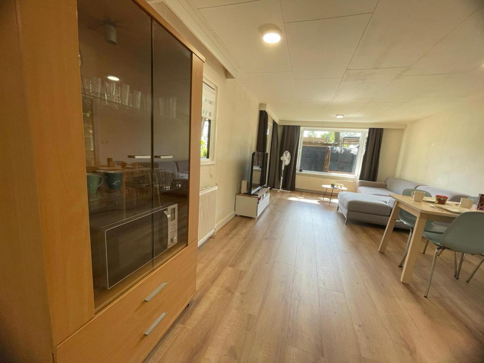 Veluwe Vakanties Chalets With Private Barrel Sauna - With Pool Bar And Restaurant Facilities In The Veluwe National Park Пюттен Экстерьер фото