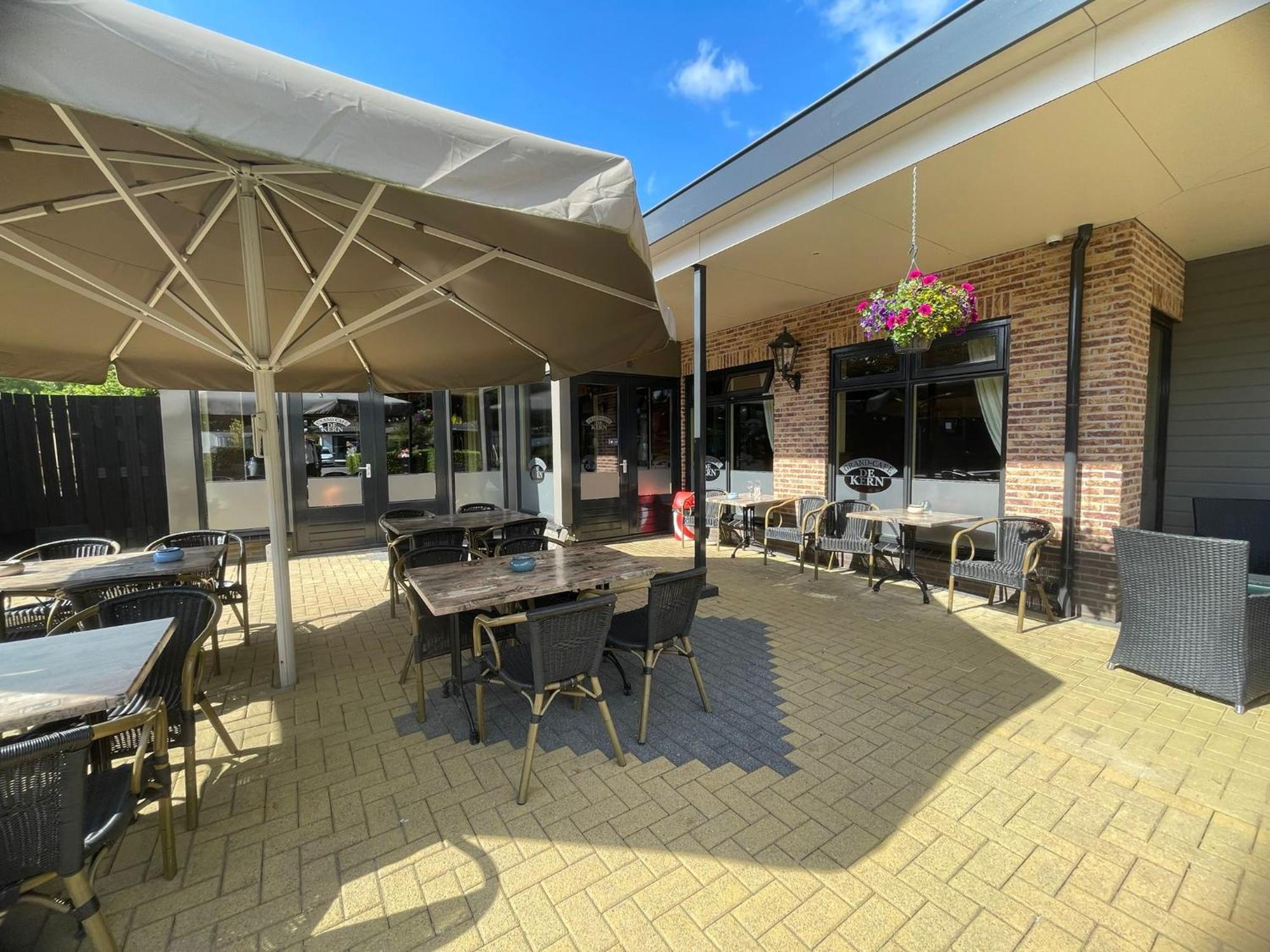 Veluwe Vakanties Chalets With Private Barrel Sauna - With Pool Bar And Restaurant Facilities In The Veluwe National Park Пюттен Экстерьер фото